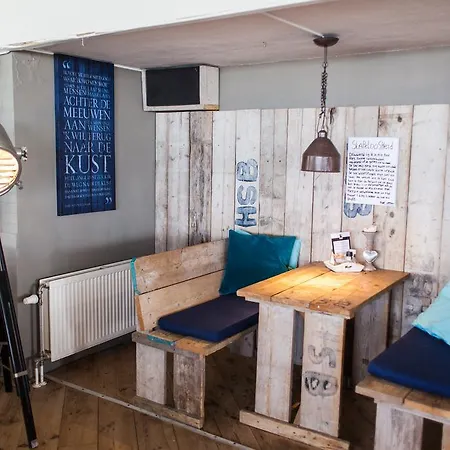 Strandhotel Noordzee Де-Коог