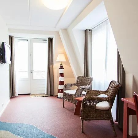 Strandhotel Noordzee 3* Де-Коог
